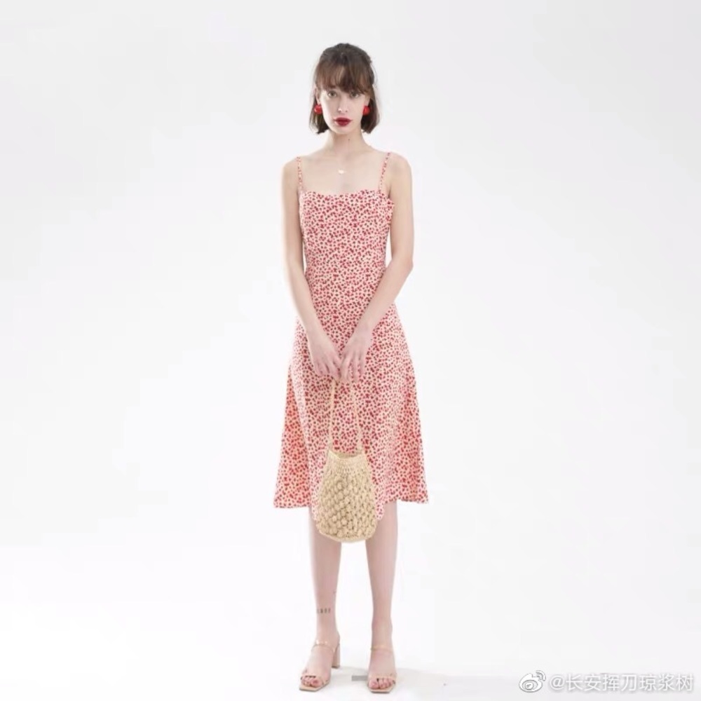 Red maple leaf print cami mini tea dress 🍁trendy